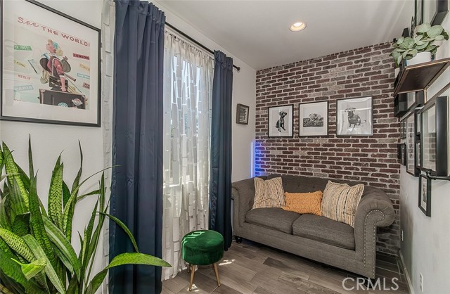 Detail Gallery Image 13 of 32 For 7005 N Astoria Dr, Fresno,  CA 93722 - 4 Beds | 2/1 Baths