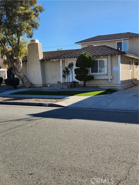 MLS# DW23008888