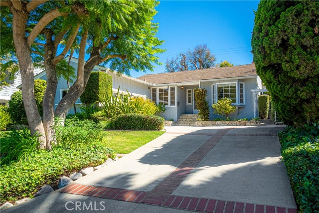 4020 Via Picaposte, Palos Verdes Estates CA: https://media.crmls.org/medias/055d2df2-8810-4f94-8546-dd39cd92a1ca.jpg