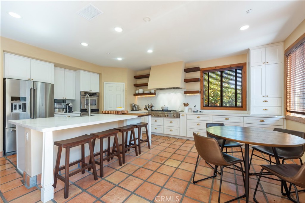 MLS #OC26135046 image #3