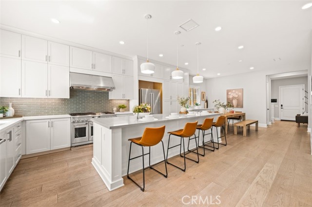 Detail Gallery Image 9 of 30 For 90 Rockinghorse, Irvine,  CA 92602 - 4 Beds | 4/1 Baths