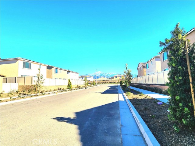 Detail Gallery Image 33 of 37 For 1111 Tropic Ct, Redlands,  CA 92374 - 3 Beds | 2/1 Baths