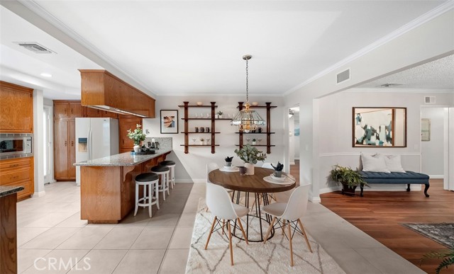 Detail Gallery Image 14 of 50 For 224 W Crystal View Ave, Orange,  CA 92865 - 4 Beds | 2 Baths