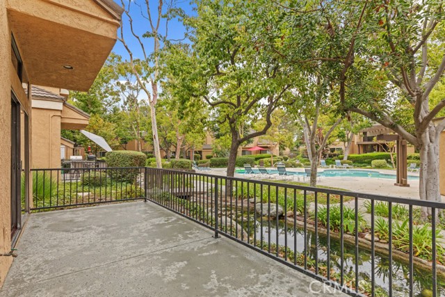 Detail Gallery Image 11 of 36 For 16962 Westwood Ln #19,  Huntington Beach,  CA 92647 - 3 Beds | 2/1 Baths