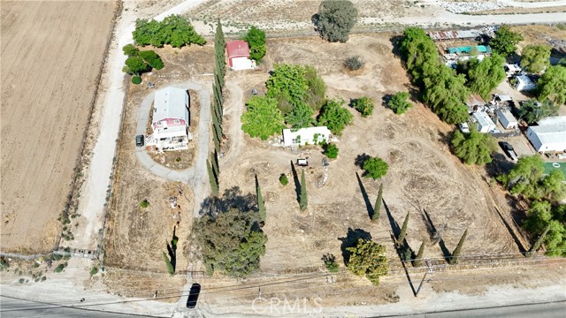 Detail Gallery Image 7 of 7 For 25300 Juniper Flats Rd, Homeland,  CA 92548 - 3 Beds | 2 Baths