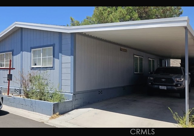 20683 Waalew Road, Apple Valley CA: https://media.crmls.org/medias/05625198-e854-4bb5-aa02-cd66f79dd8da.jpg