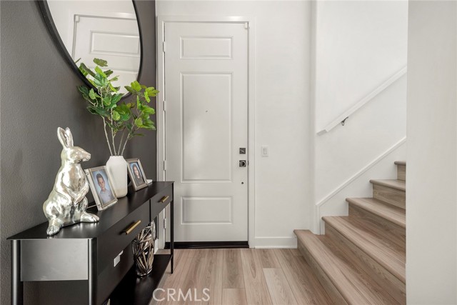 Detail Gallery Image 4 of 29 For 220 Siena, Lake Forest,  CA 92630 - 3 Beds | 3/1 Baths