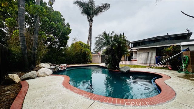 4127 W 130th Street, Hawthorne CA: https://media.crmls.org/medias/0563cf0f-2735-49c4-ac51-6638f25e584c.jpg