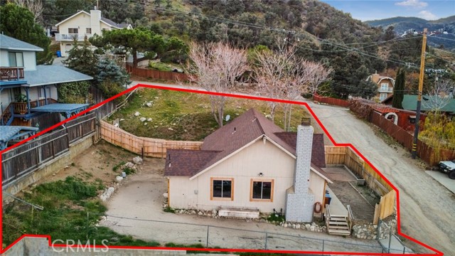 Detail Gallery Image 2 of 21 For 3516 Texas, Frazier Park,  CA 93225 - 2 Beds | 1 Baths