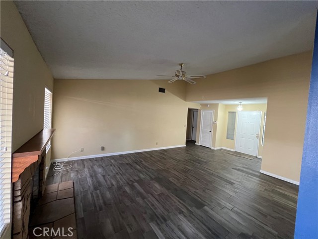 1419 Hancock Circle, San Jacinto CA: https://media.crmls.org/medias/05644409-3b1f-4c49-99cb-bc7f3692d183.jpg
