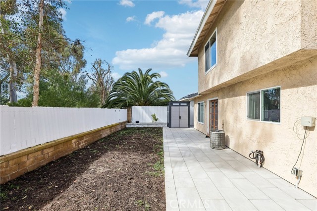 Image 30 of 47 For 27172 Valleymont Rd.