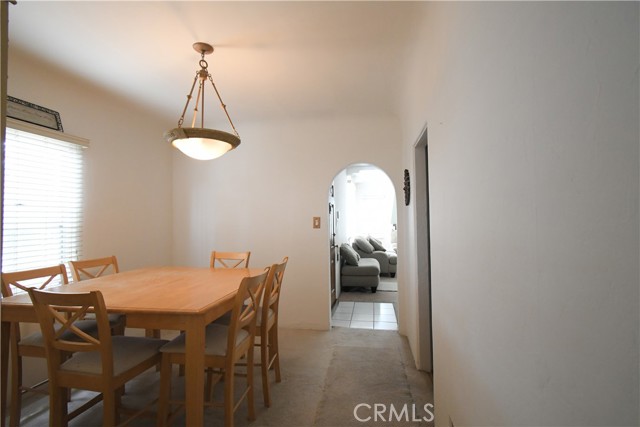 Detail Gallery Image 6 of 32 For 1815 W 108th St, Los Angeles,  CA 90047 - 2 Beds | 1 Baths