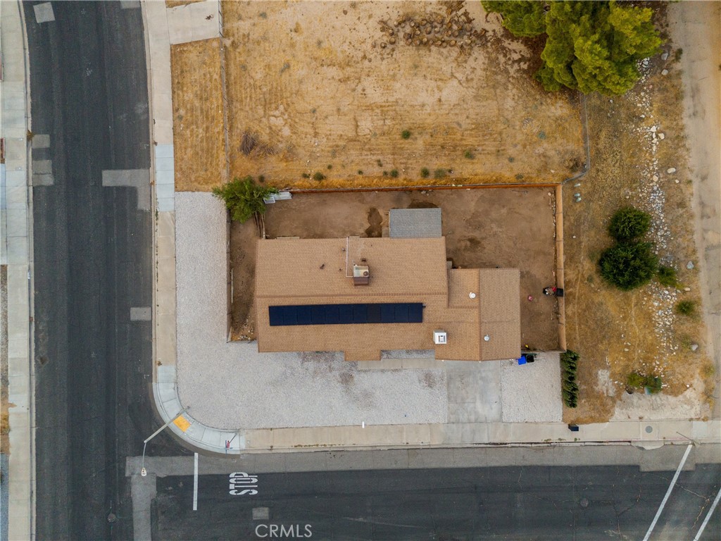 https://media.crmls.org/medias/0567ab54-4f01-4b95-903f-fe38cb1f8f4a.jpg?preset=X-Large