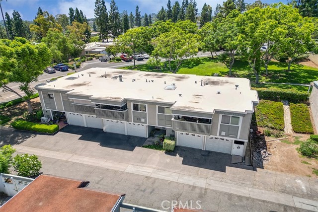 23226 Caminito Marcial, Laguna Hills CA: https://media.crmls.org/medias/056802f5-7036-4b1b-ad03-329949033fdf.jpg