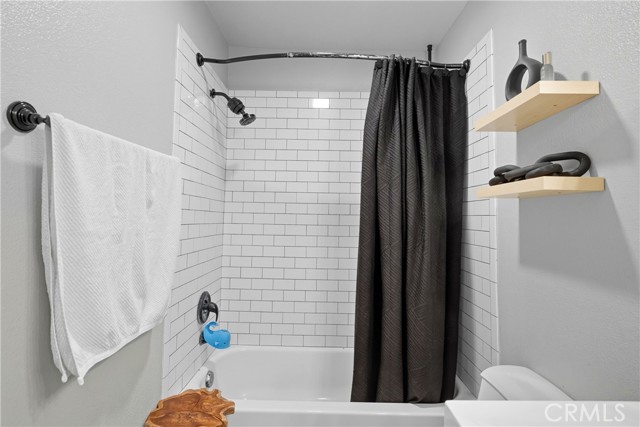 15225 Santa Gertrudes Avenue, La Mirada CA: https://media.crmls.org/medias/05686c0b-3a77-41ad-b5bd-edd8f75f8817.jpg