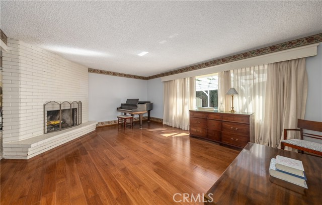 Detail Gallery Image 4 of 25 For 756 Rancho Sinaloa Drive, Covina,  CA 91724 - 5 Beds | 2/1 Baths