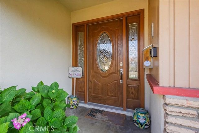 14436 Shadybend Drive, Hacienda Heights CA: https://media.crmls.org/medias/05692970-bbb3-4d7a-8ea8-0ef3ed812bbc.jpg