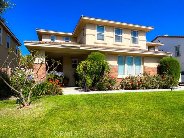 8236 Lost River Rd, Eastvale, CA 92880