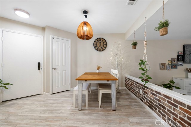 Detail Gallery Image 9 of 48 For 25339 Pine Creek Ln, Wilmington,  CA 90744 - 2 Beds | 1 Baths