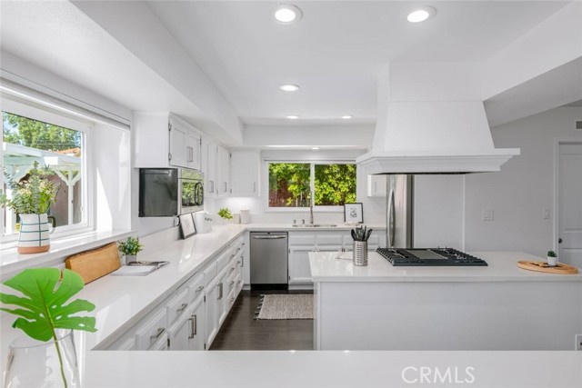 Detail Gallery Image 11 of 24 For 6919 Platt Ave, West Hills,  CA 91307 - 3 Beds | 2 Baths