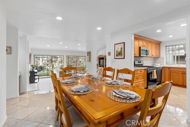 37 Sycamore Lane, Rolling Hills Estates, California 90274, 3 Bedrooms Bedrooms, ,1 BathroomBathrooms,Residential,Sold,Sycamore Lane,PV22019440