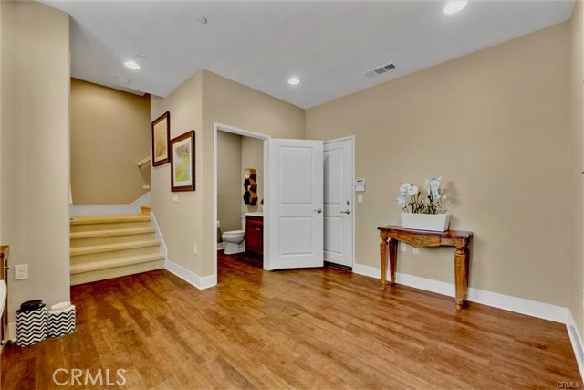 Detail Gallery Image 2 of 37 For 12382 Constellation St, Corona,  CA 91752 - 3 Beds | 2/2 Baths