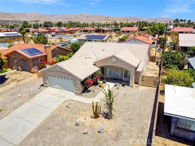 15900 Avenida Atezada, Desert Hot Springs CA: https://media.crmls.org/medias/056be7df-3d80-4126-bfd9-0662a5a483b2.jpg