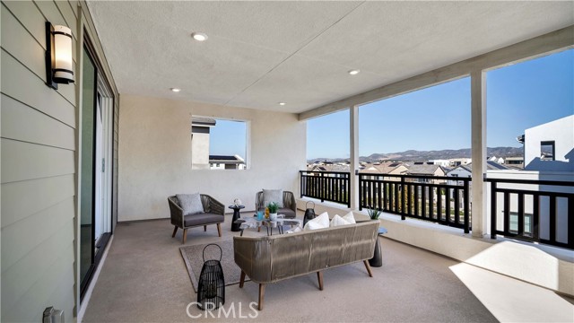 Detail Gallery Image 39 of 70 For 138 Yugen, Irvine,  CA 92618 - 4 Beds | 3/1 Baths