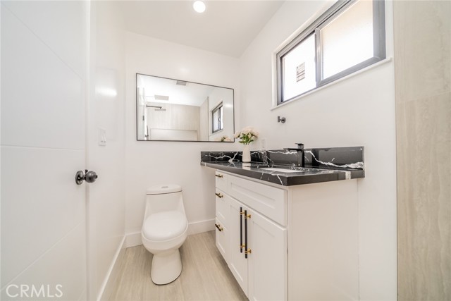 Detail Gallery Image 24 of 58 For 19605 Galway St, Rialto,  CA 92377 - 5 Beds | 3 Baths