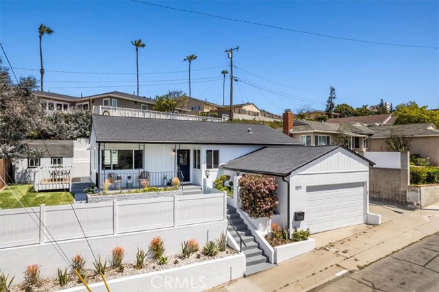 2211 Fisher Court, Redondo Beach, California 90278, 3 Bedrooms Bedrooms, ,1 BathroomBathrooms,Residential,Sold,Fisher,SB23066309