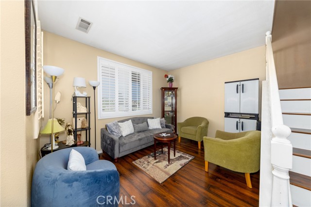 Detail Gallery Image 9 of 34 For 2627 S Carl Pl, San Bernardino,  CA 92408 - 4 Beds | 2/1 Baths