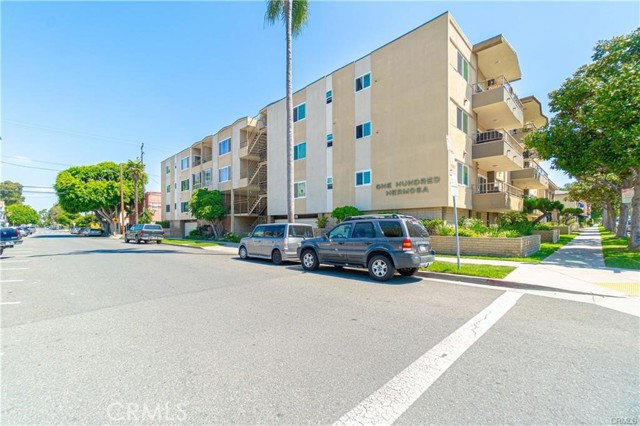 100 Hermosa Ave #3F, Long Beach, CA 90802