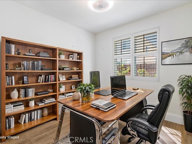 Detail Gallery Image 31 of 75 For 22821 Oak Knoll, Carson,  CA 90745 - 4 Beds | 3 Baths