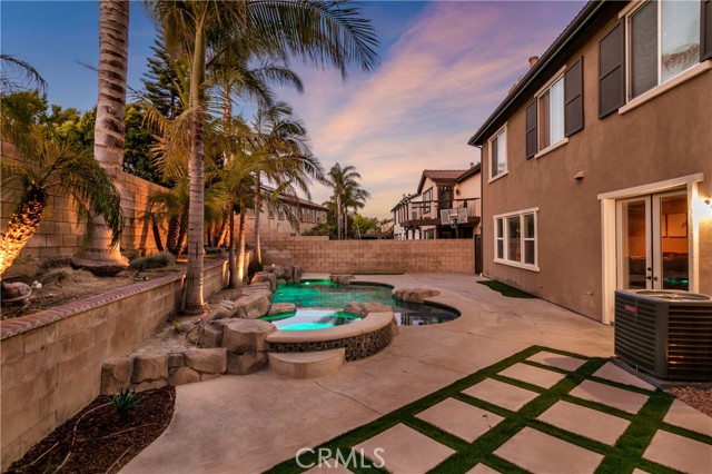 13744 Star Ruby Avenue, Eastvale CA: https://media.crmls.org/medias/056e5717-4022-47f6-9abb-f6b971e93e95.jpg