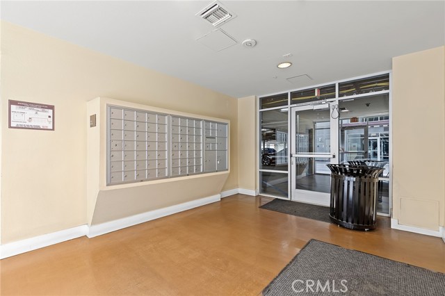 Detail Gallery Image 4 of 38 For 12688 Chapman Ave, Garden Grove,  CA 92840 - 2 Beds | 2 Baths