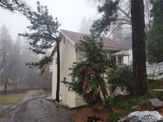 Detail Gallery Image 28 of 31 For 23883 Zuger, Crestline,  CA 92325 - 2 Beds | 2/1 Baths