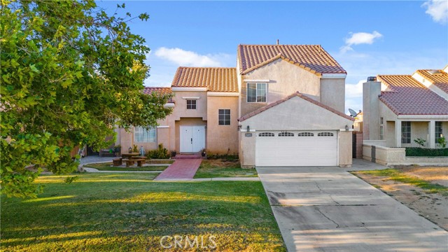 Detail Gallery Image 1 of 36 For 3725 Chalone Dr, Palmdale,  CA 93550 - 4 Beds | 3 Baths