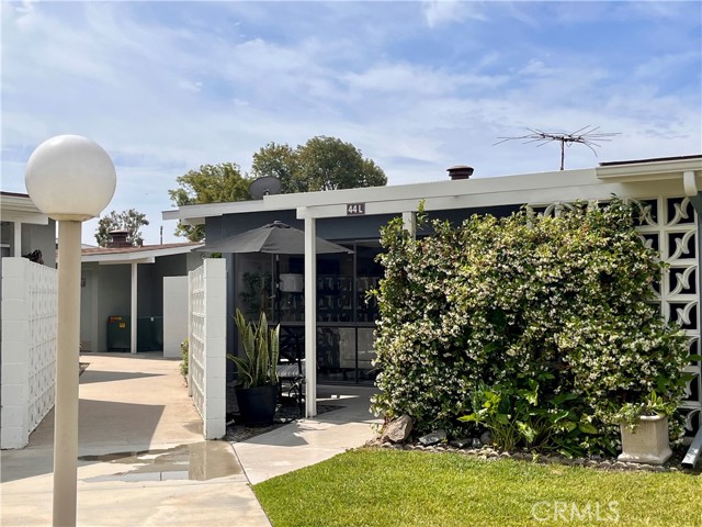 13720 St. Andrews, M1 - 44L, Seal Beach CA: https://media.crmls.org/medias/05708799-91dd-477d-bb0e-ade406737884.jpg