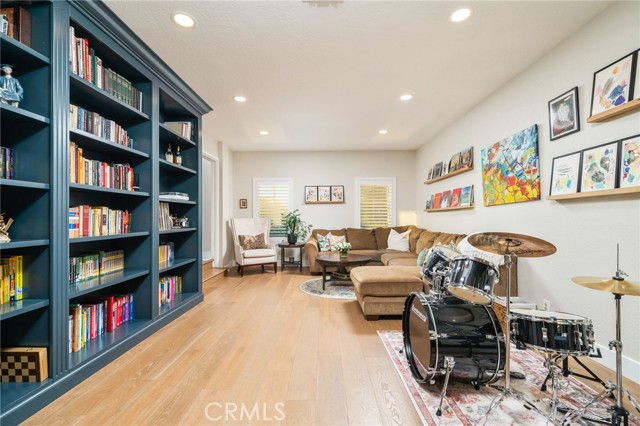 Detail Gallery Image 10 of 47 For 810 Mountain Ln, Glendora,  CA 91741 - 3 Beds | 2/1 Baths