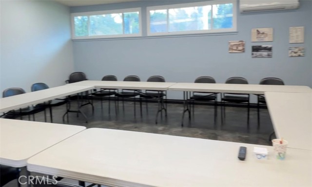 Detail Gallery Image 51 of 66 For 26832 Avenue of the Oaks #D,  Newhall,  CA 91321 - 2 Beds | 2 Baths