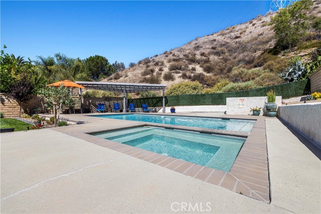 28777 Kathleen Avenue, Saugus CA: https://media.crmls.org/medias/057248dc-3ffa-448d-a973-f0dca993b7d0.jpg