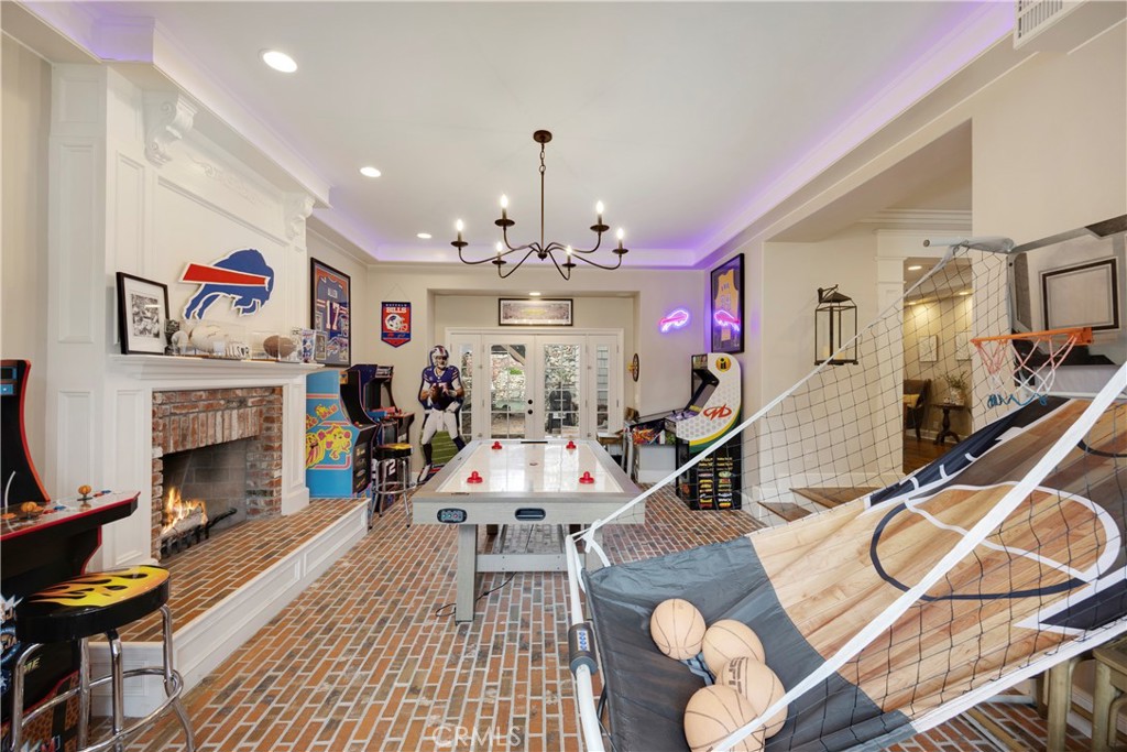 05728ad2 6a84 454b A828 E7852ad7ec35