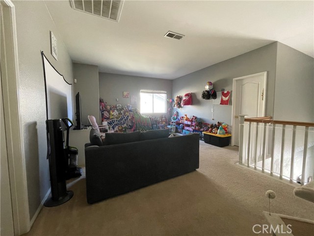 Detail Gallery Image 16 of 33 For 283 Captains Ct, San Jacinto,  CA 92583 - 4 Beds | 2/1 Baths