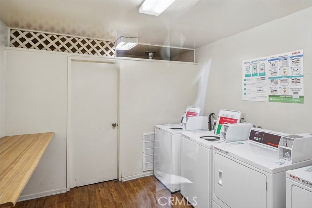 Detail Gallery Image 15 of 29 For 23515 Lyons Ave #284,  Valencia,  CA 91355 - 2 Beds | 2 Baths