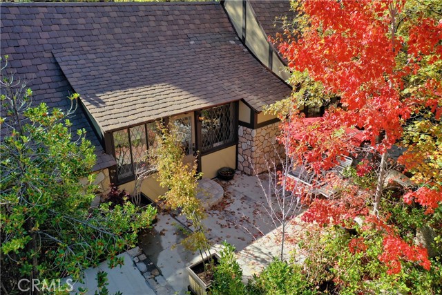 Detail Gallery Image 33 of 49 For 27625 High Knoll Rd #4,  Lake Arrowhead,  CA 92352 - 2 Beds | 2 Baths