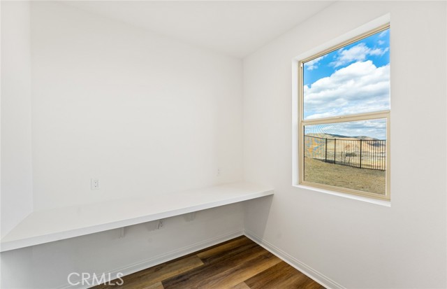 Detail Gallery Image 30 of 43 For 3909 Hudson Ln, Lake Elsinore,  CA 92530 - 6 Beds | 5 Baths