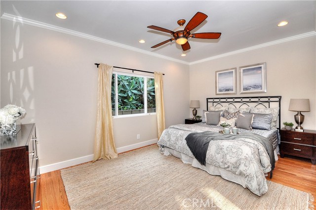 217 Vista Del Parque, Redondo Beach, California 90277, 4 Bedrooms Bedrooms, ,2 BathroomsBathrooms,Residential,Sold,Vista Del Parque,PV17010276