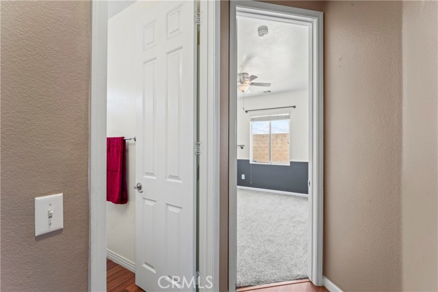 13275 Lone Pine Court, Hesperia CA: https://media.crmls.org/medias/0575a51c-926e-40a7-941b-100390ebf434.jpg