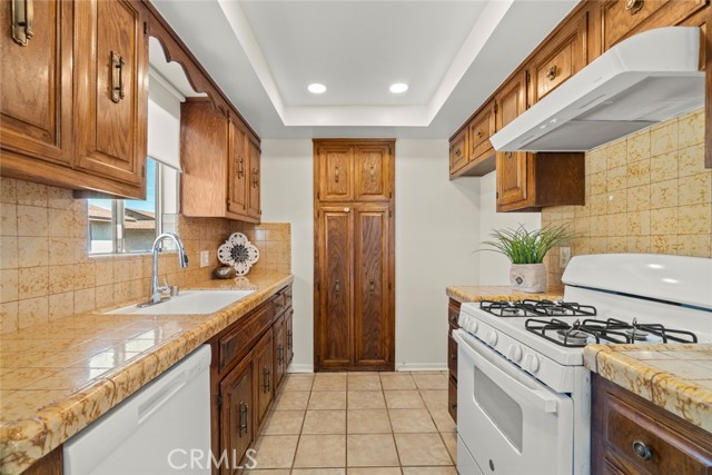 Detail Gallery Image 10 of 29 For 1452 Countrywood #9,  Hacienda Heights,  CA 91745 - 3 Beds | 2 Baths