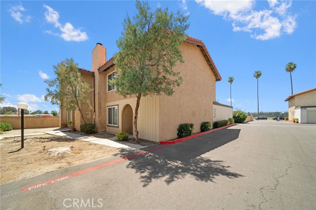 Detail Gallery Image 3 of 30 For 107 Tiger, San Jacinto,  CA 92583 - 3 Beds | 2 Baths